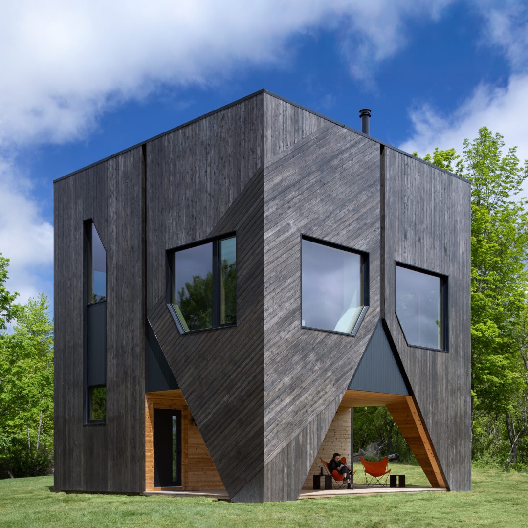 Images © Devon Banks