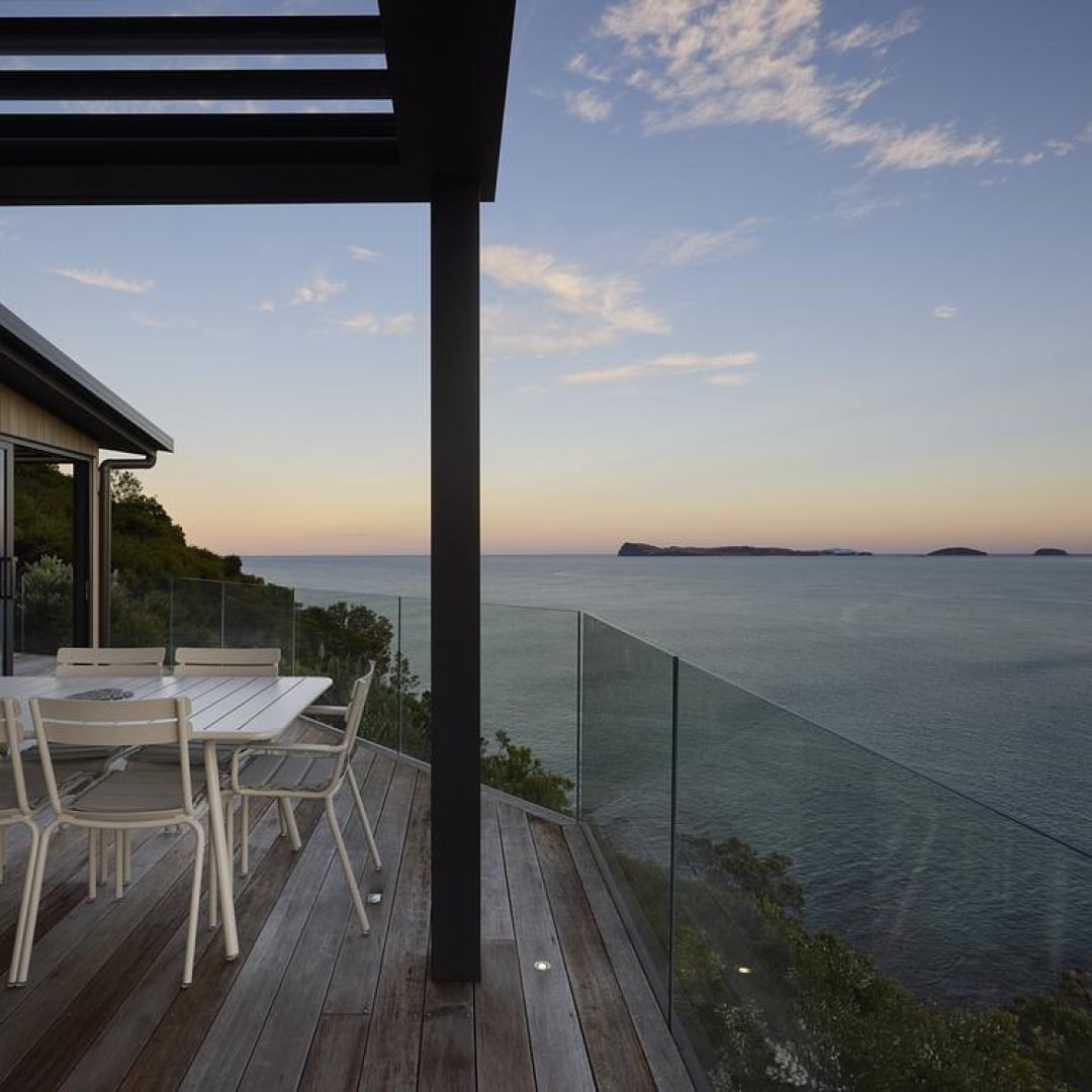 Images © Amanda Aitken