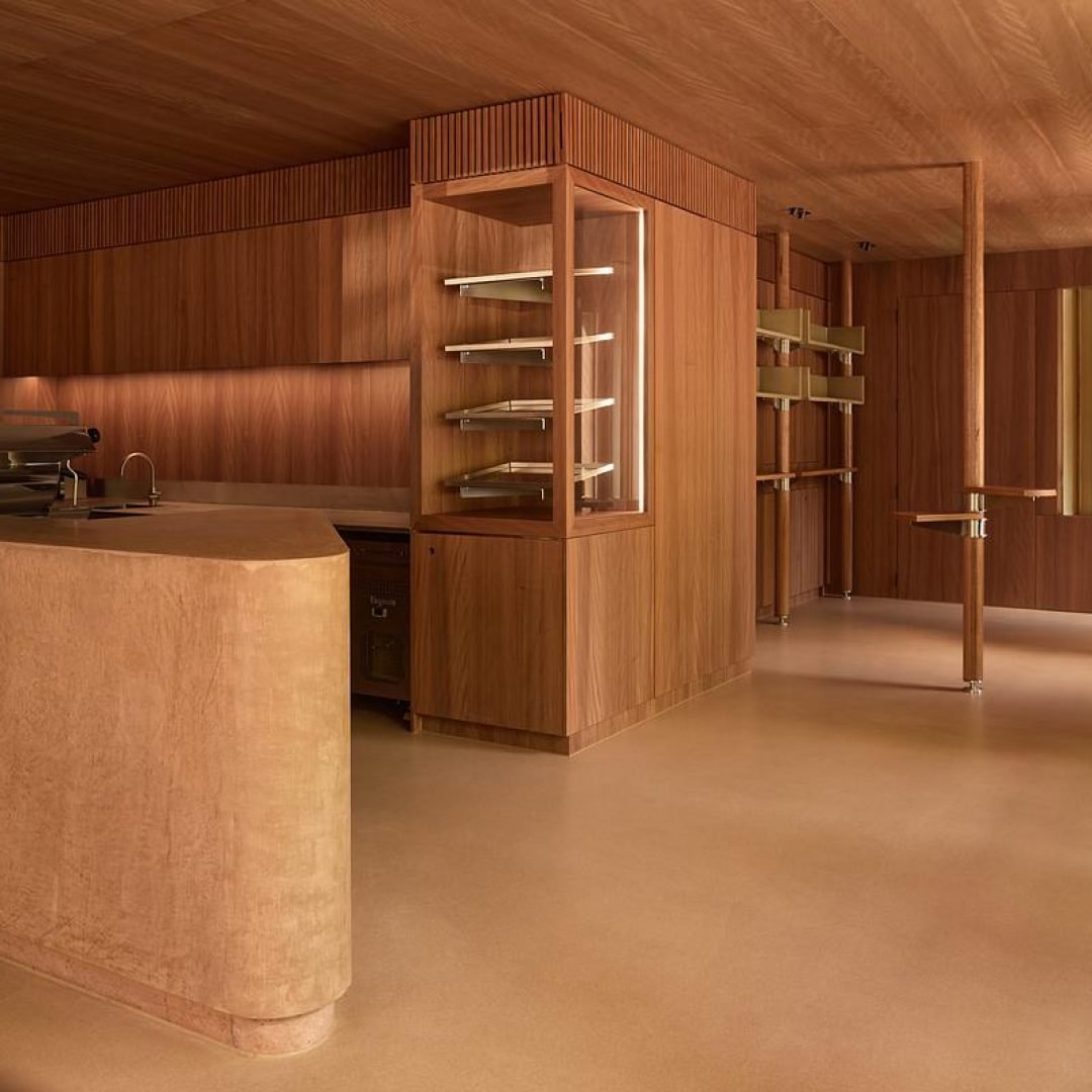 Images © Traianos Pakioufakis