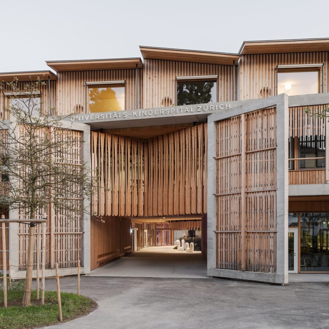 377_CP_240918_1934_MME_PRI_WEB