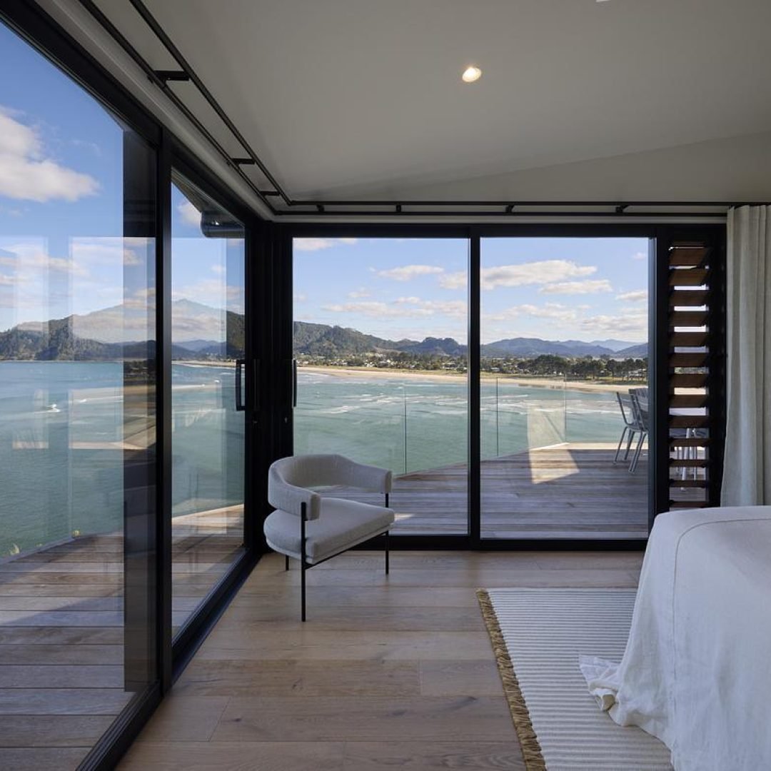 Images © Amanda Aitken