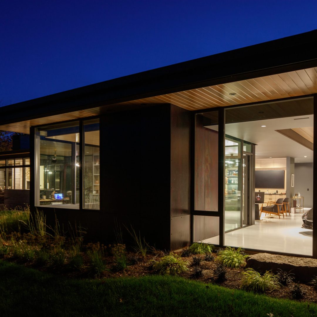 Images © Dustin Halleck and Eric De Witt