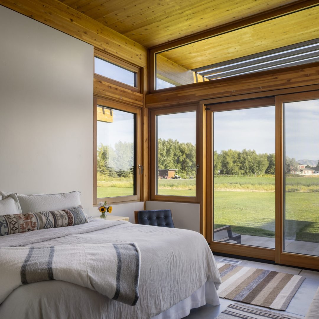 Images © Paul Lavold