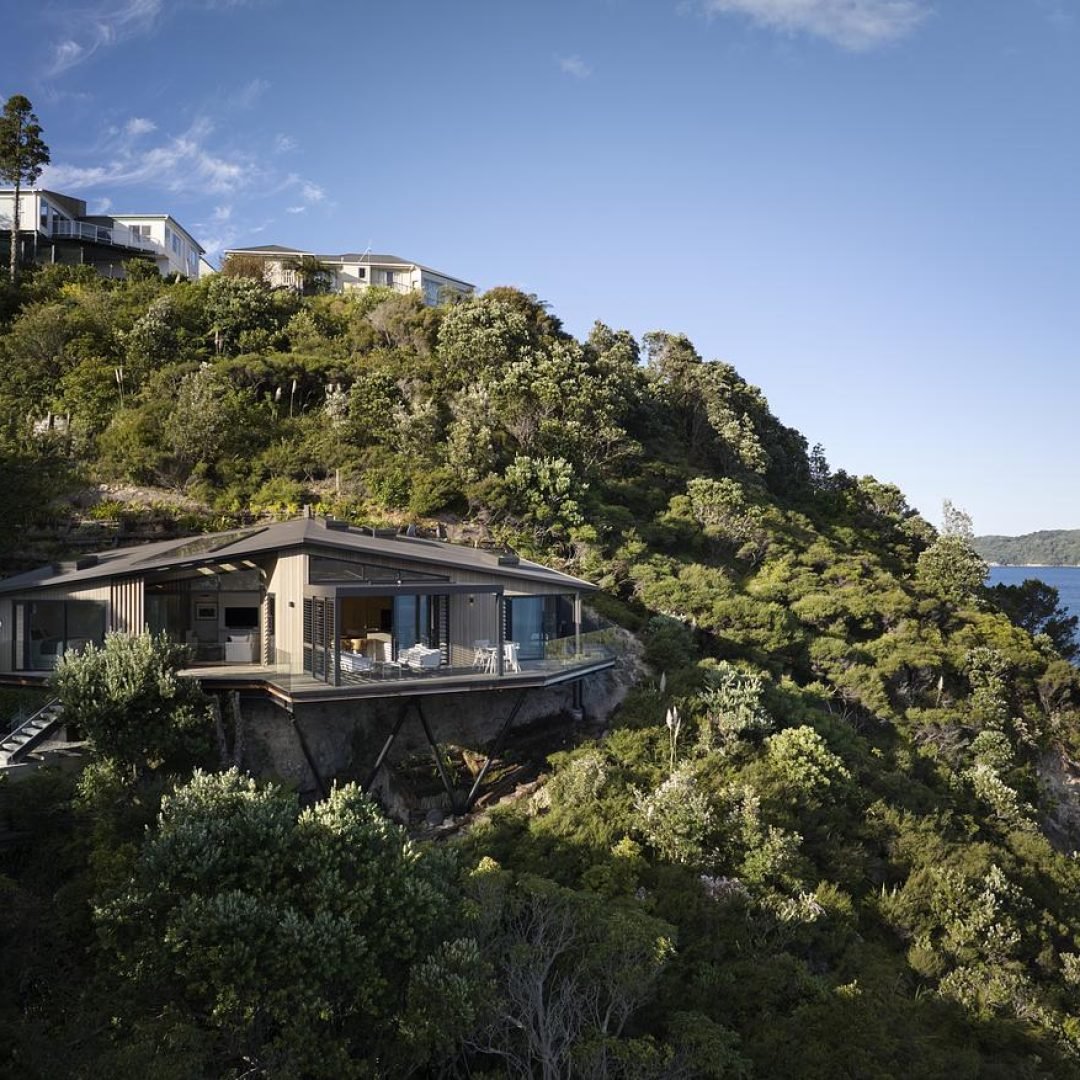 Images © Amanda Aitken