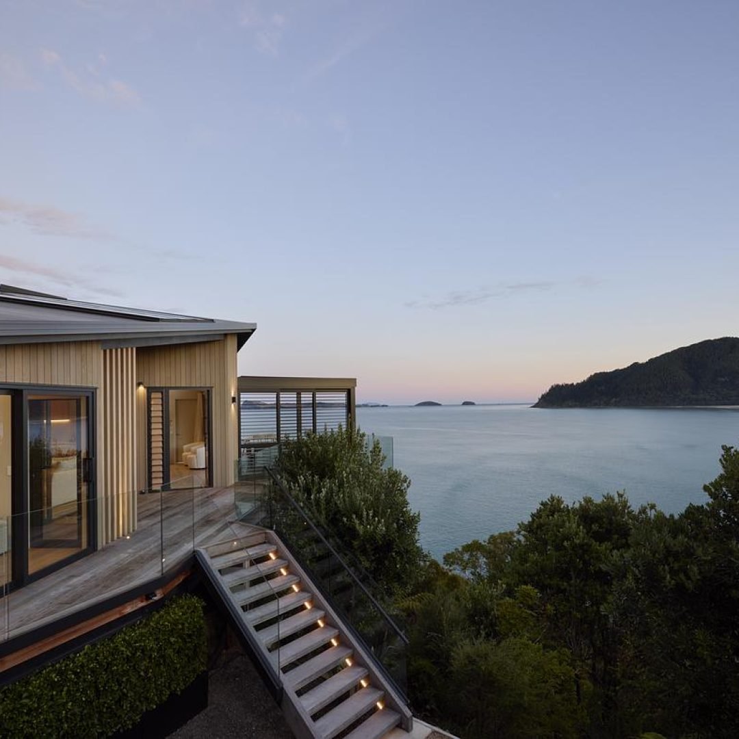 Images © Amanda Aitken