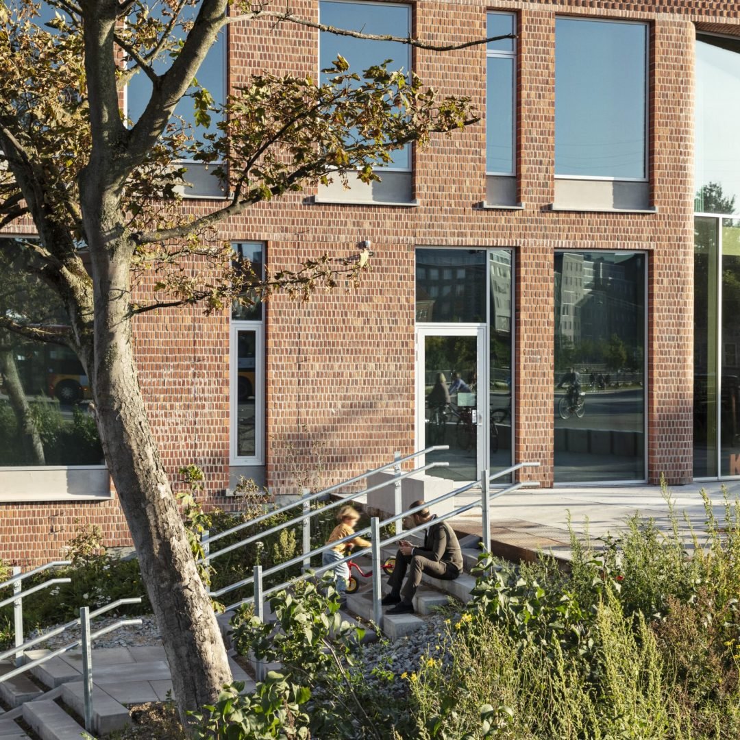 Images © Laura Stamer