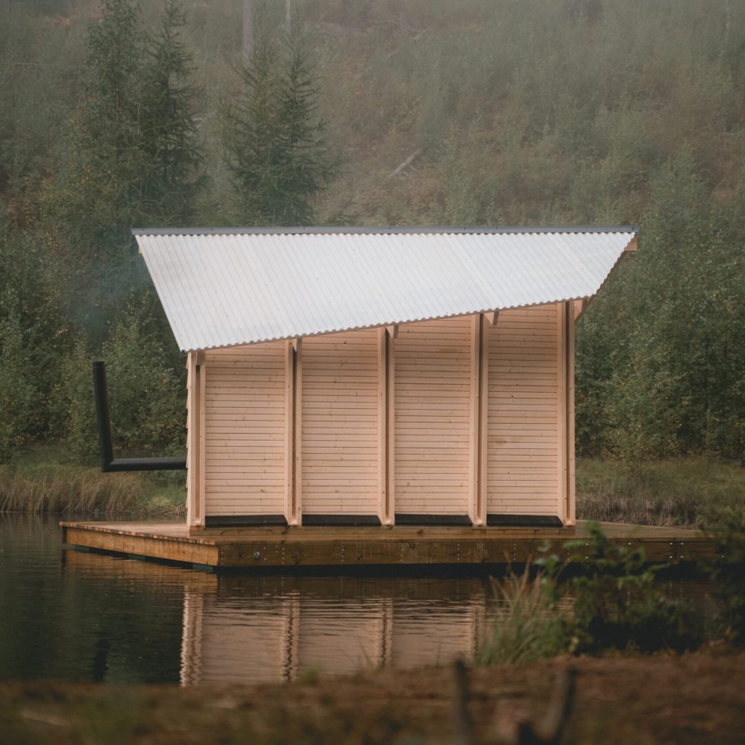 Images © Peter Elias Hoddevik