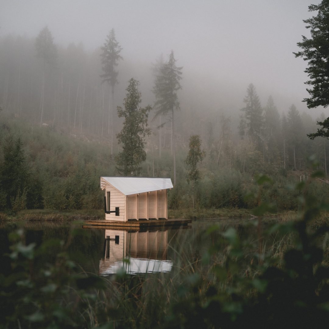 Images © Peter Elias Hoddevik