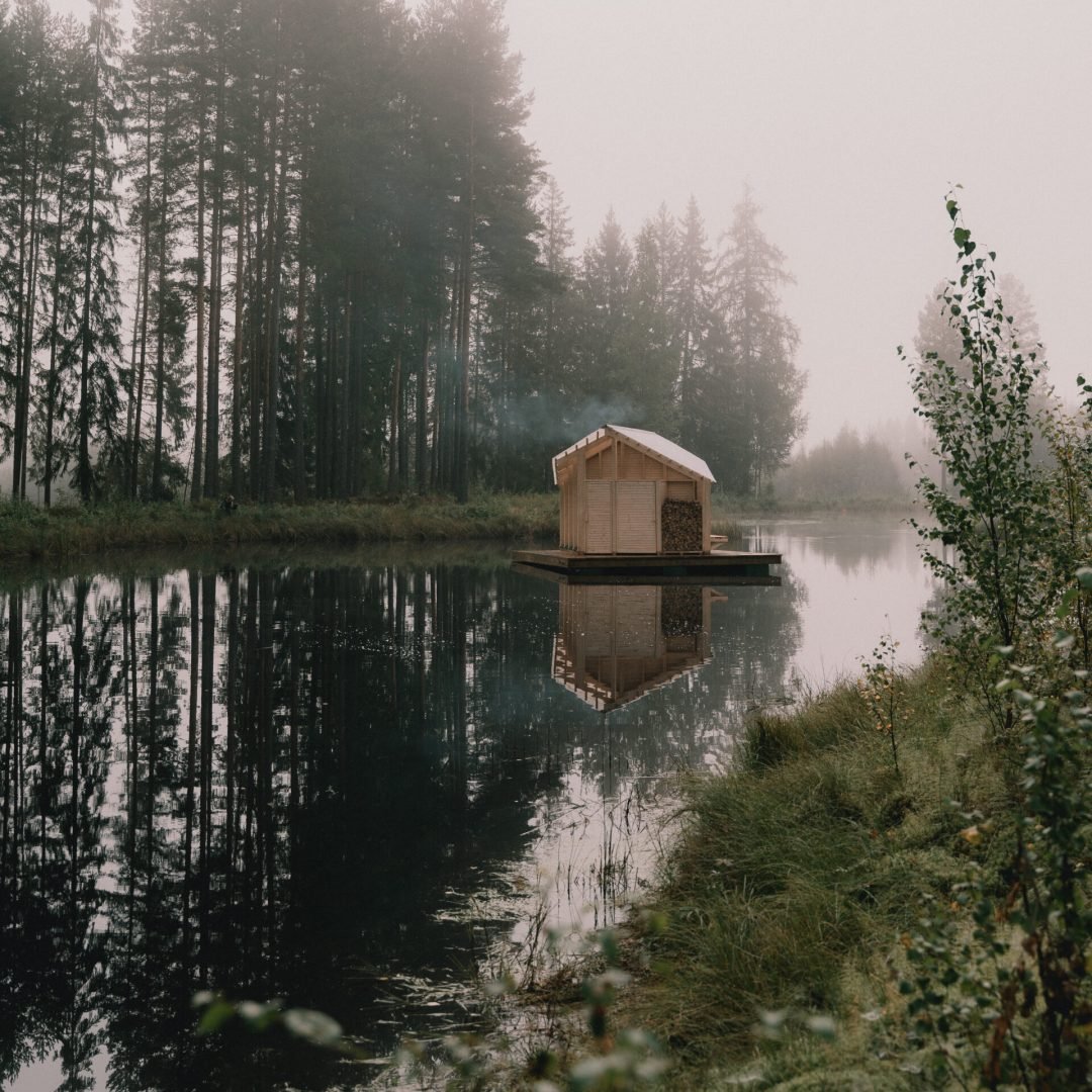 Images © Peter Elias Hoddevik