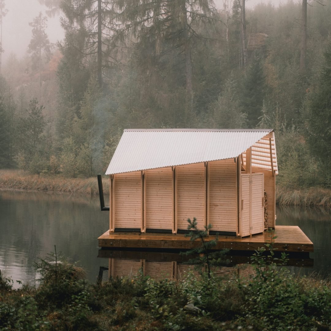 Images © Peter Elias Hoddevik