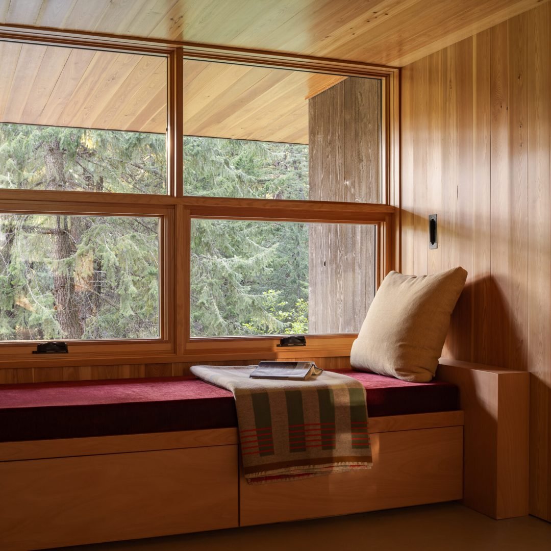 Images © Andrew Pogue