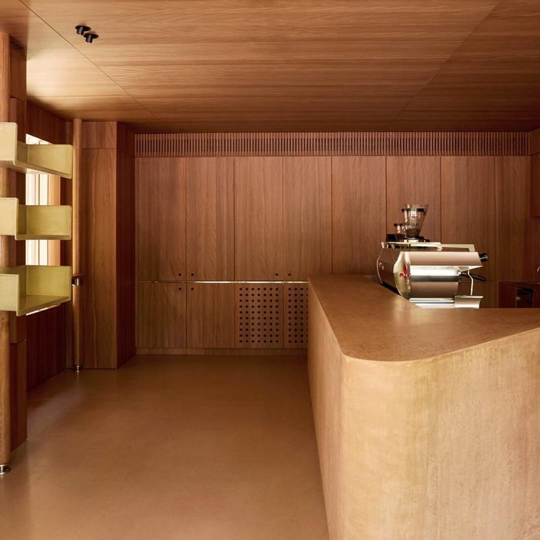 Images © Traianos Pakioufakis