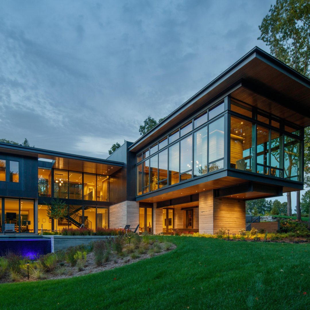 Images © Dustin Halleck and Eric De Witt