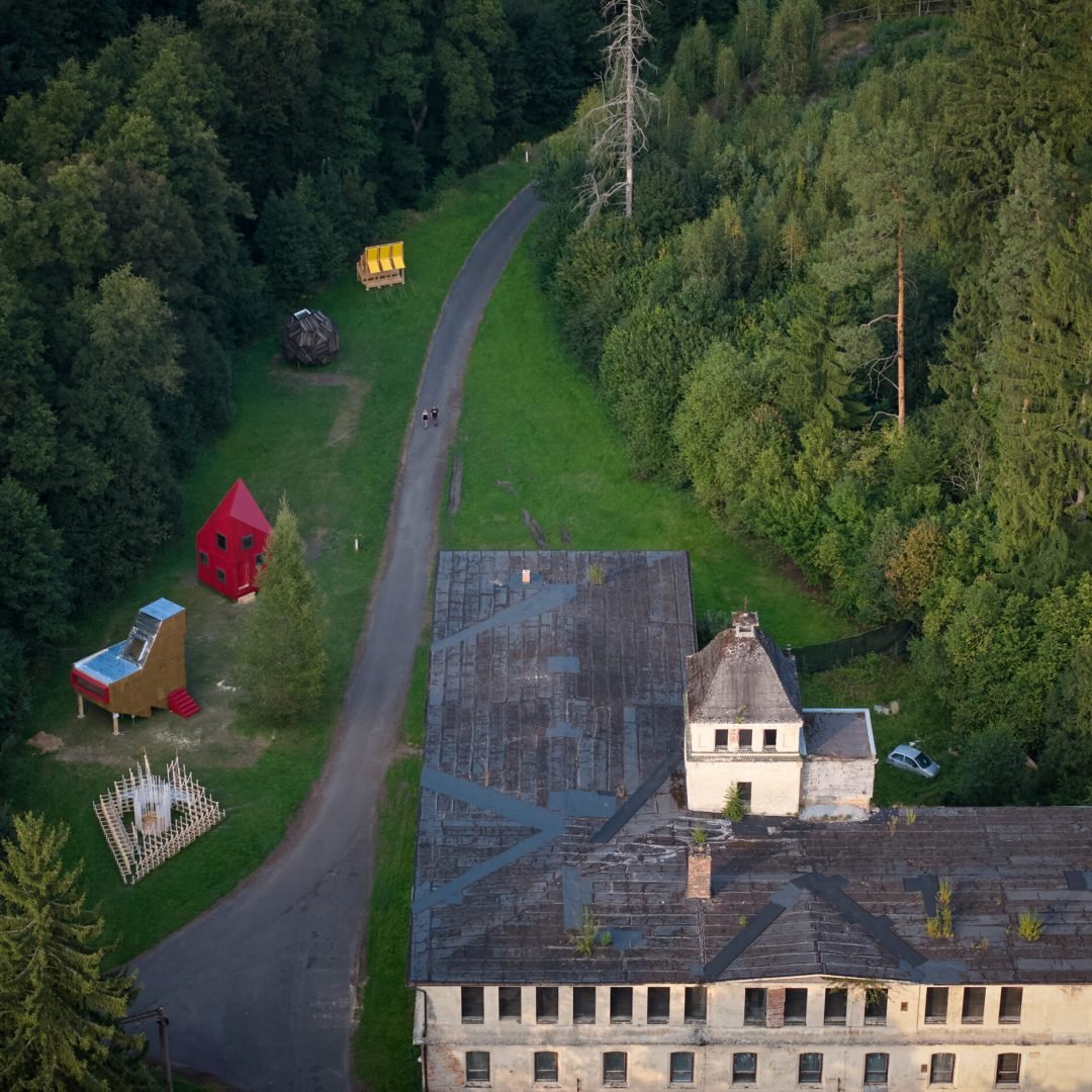 Images © BoysPlayNice