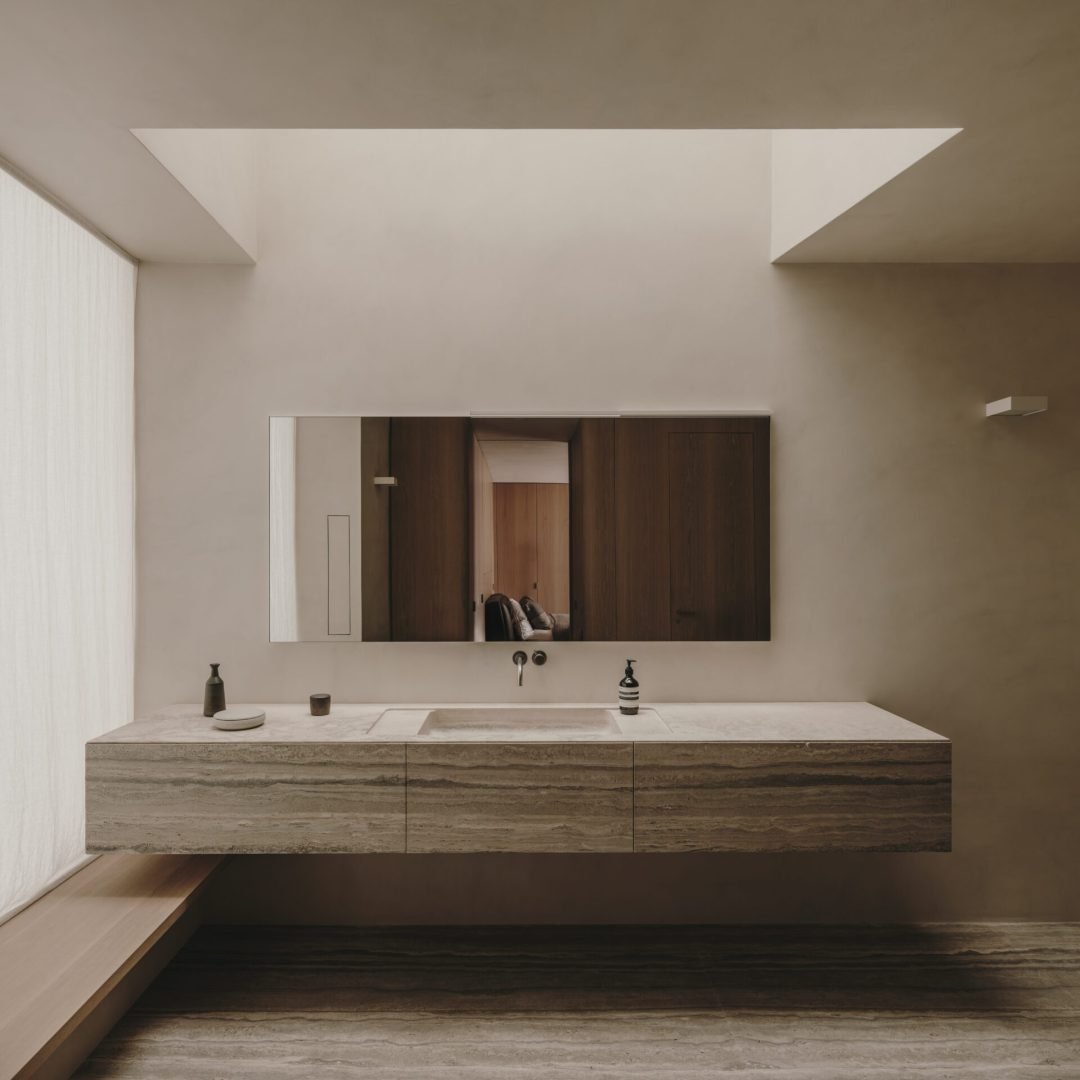 Images © Salva Lopez