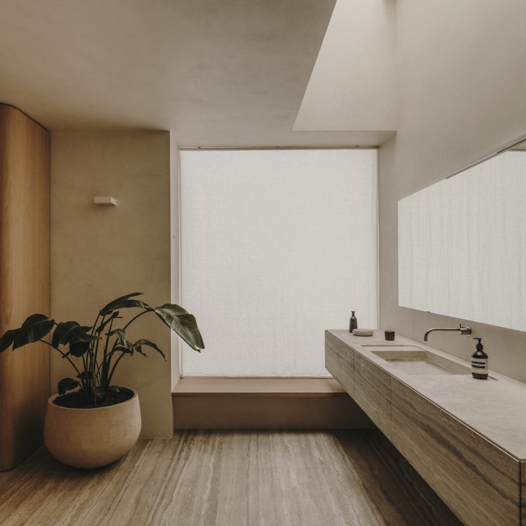 Images © Salva Lopez