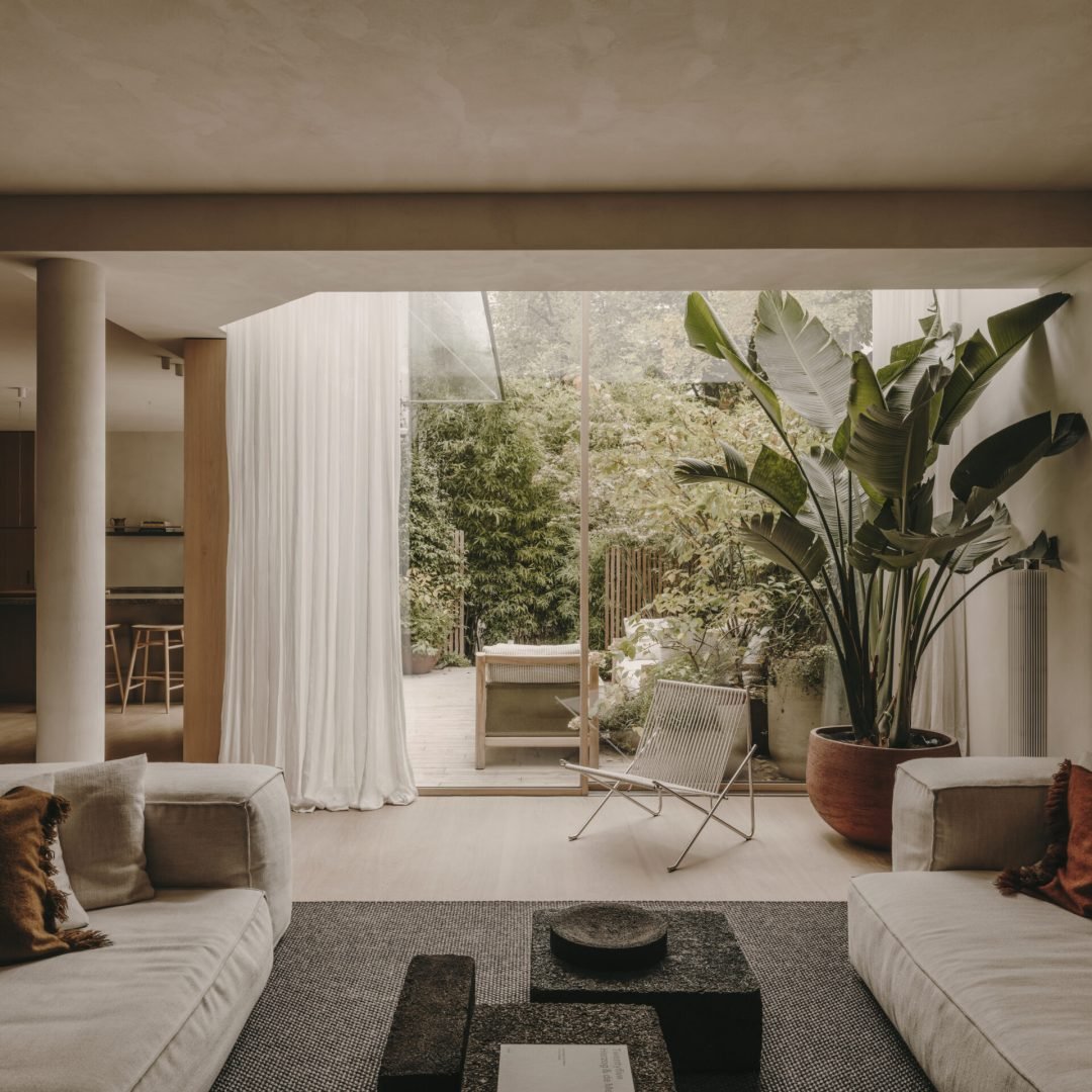 Images © Salva Lopez