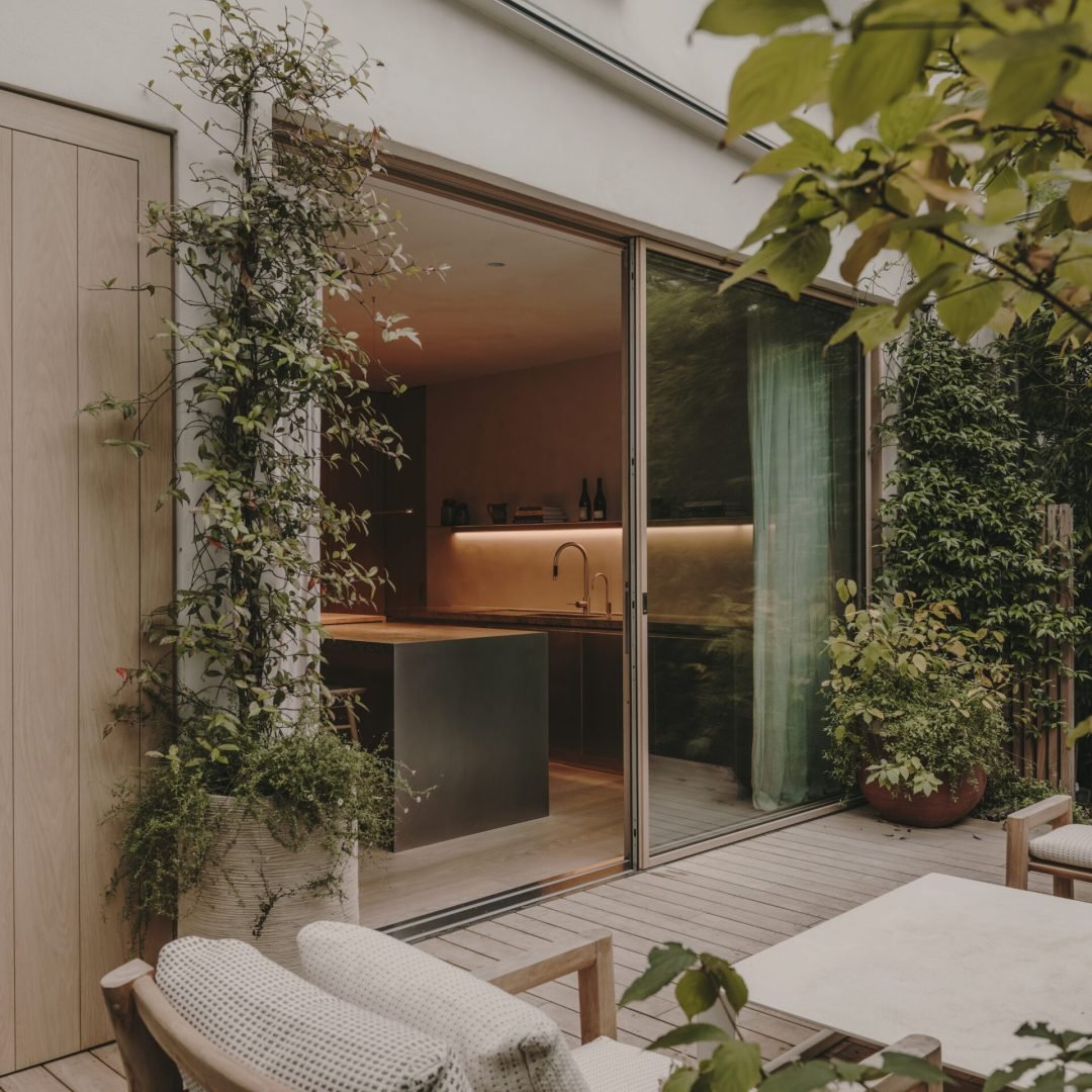 Images © Salva Lopez